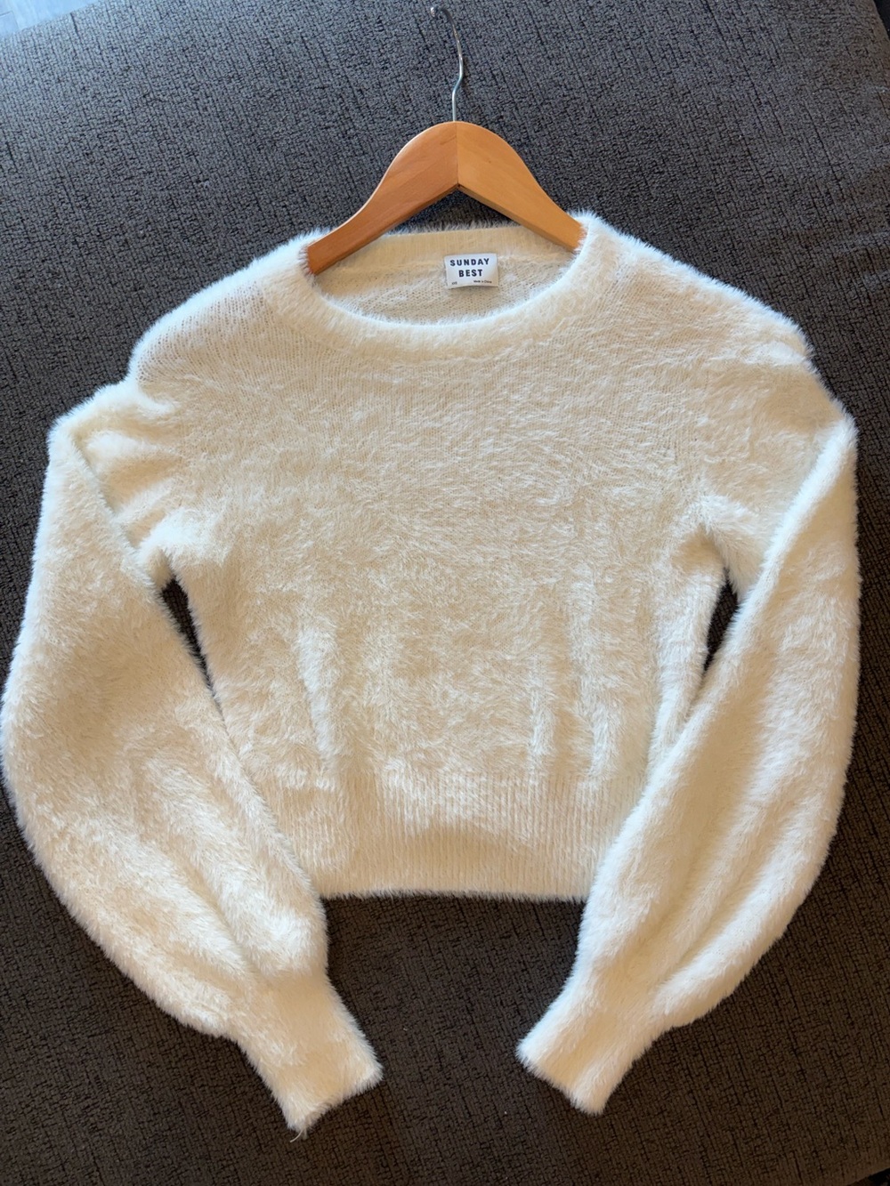 Aritzia | Sunday Best Kitten Sweater XXS